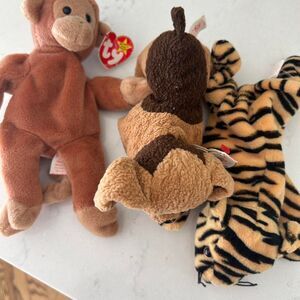 Vintage Bongo Tuffy & Stripes TY beanie Babies